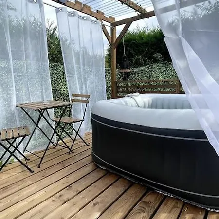 Jungle - Immersion Tropicale Chalet Cambrai